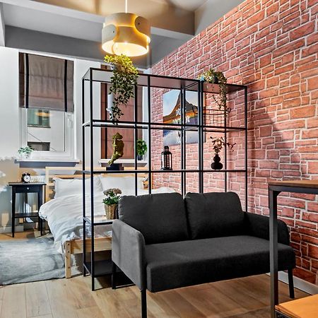 Cute Cozy Nest Old City Apartment Bucureşti Ngoại thất bức ảnh